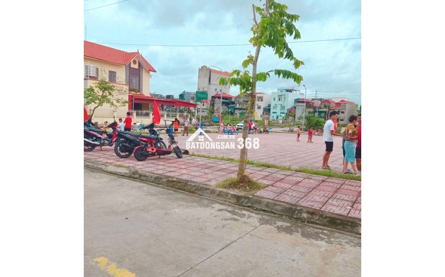căn nhà gắn bó với gia đình tôi nay tôi cần bán nhà 2 tầng